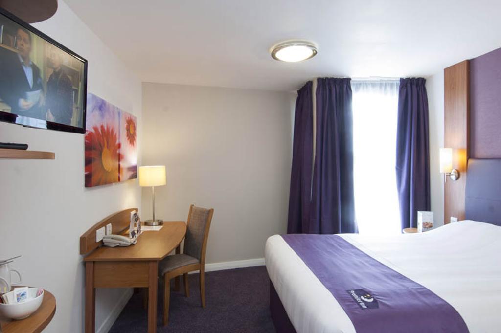 Premier Victoria Hotell 3*
