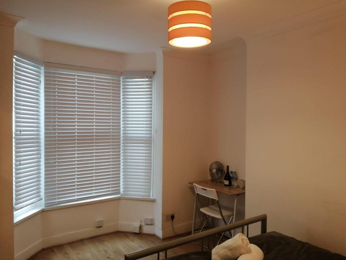 Stratford Cozy Double Privat overnatting *