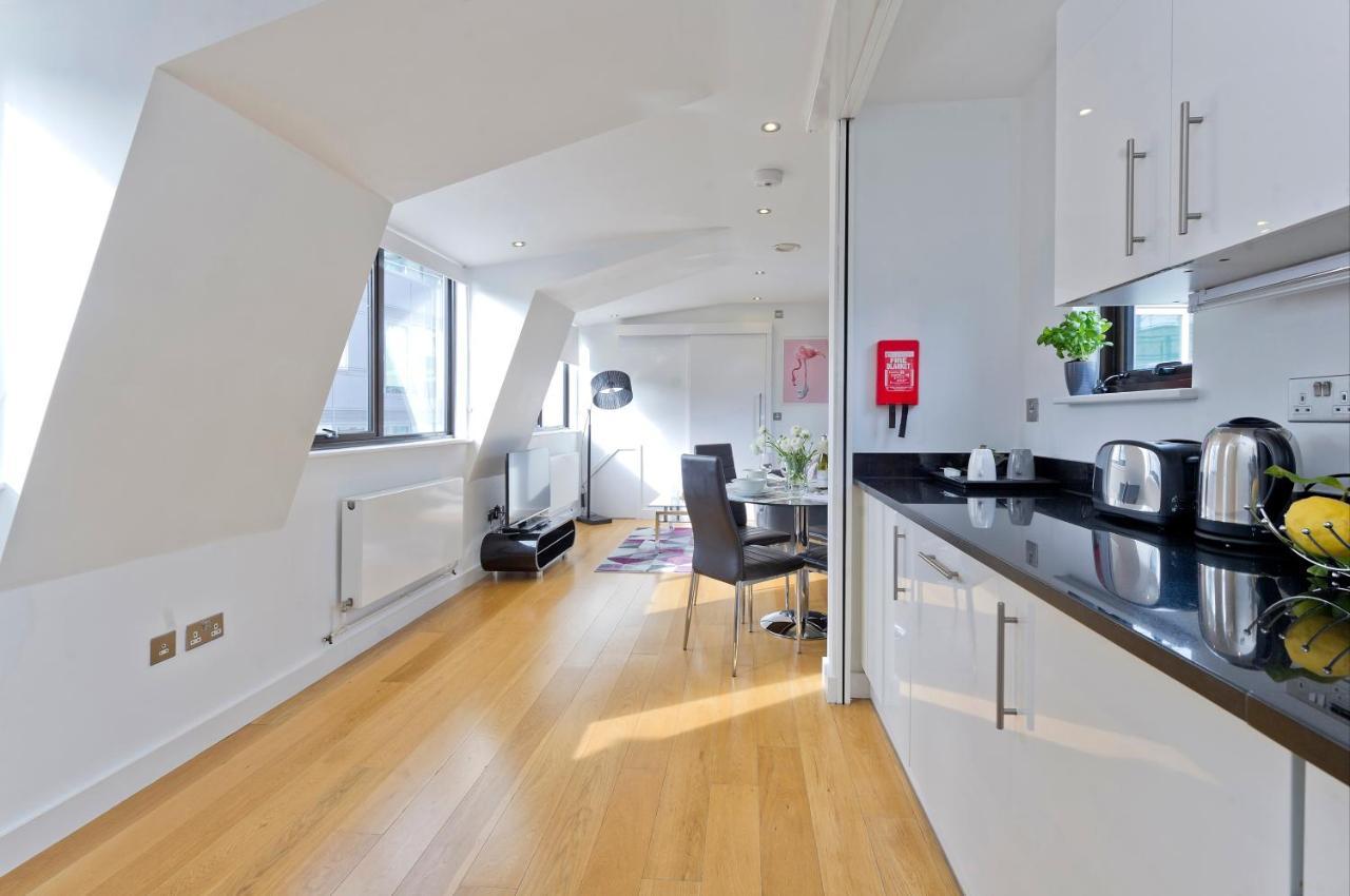 Red Lion Court By City2stay Apartment