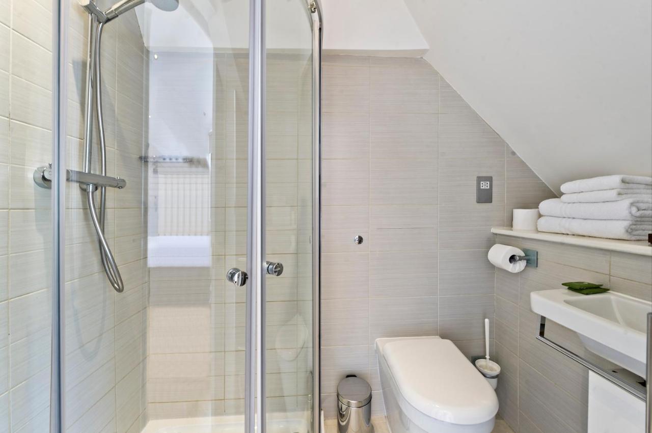 Apartment Red Lion Court By City2stay *