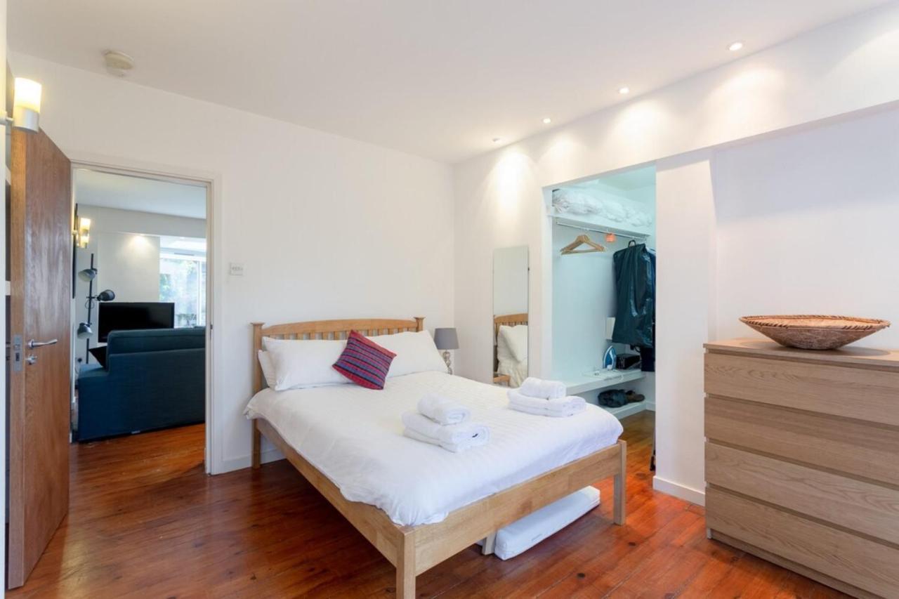 Apartment Fantastic And Bright 1 Bedroom Garden Flat London