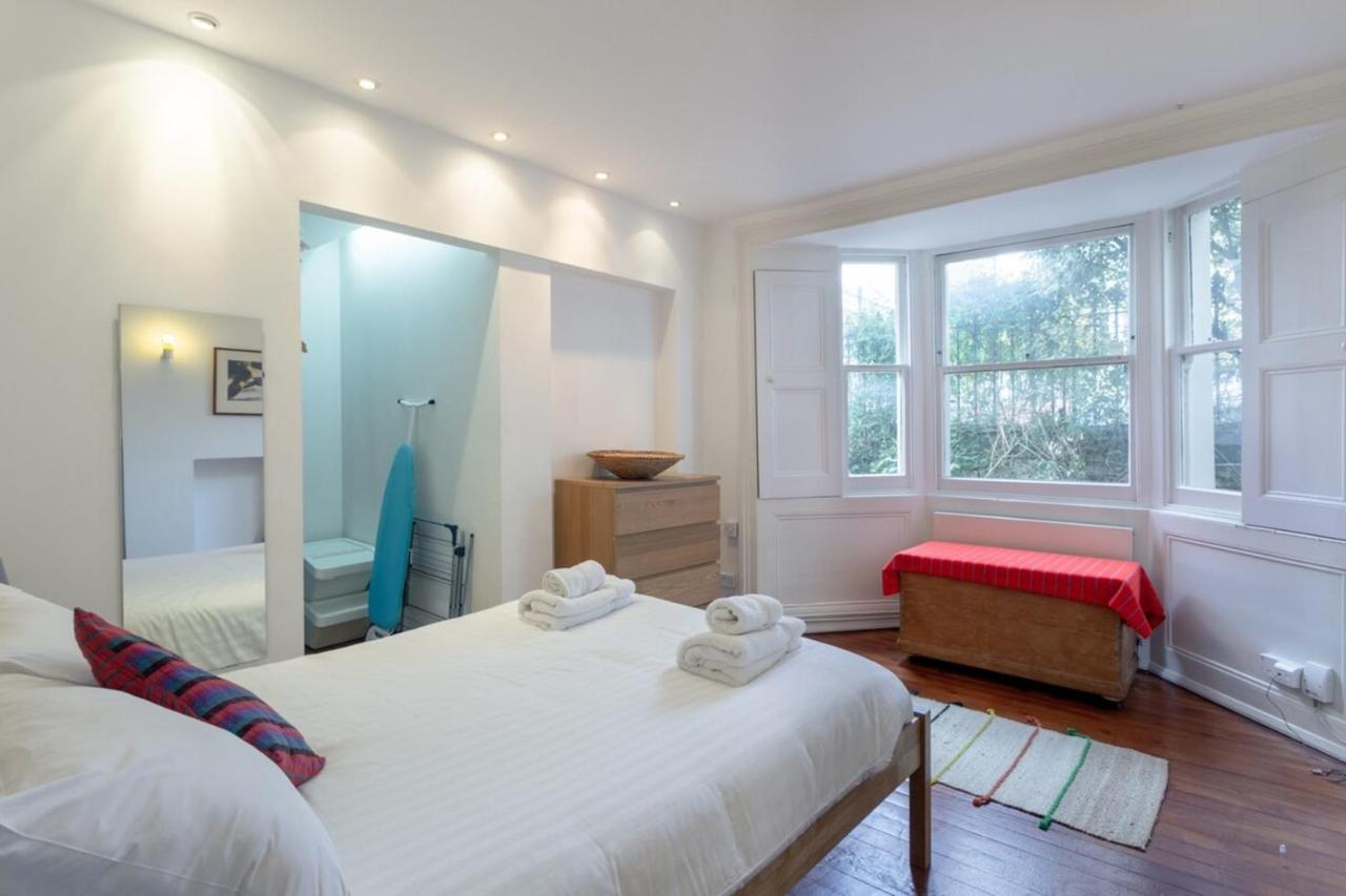 Fantastic And Bright 1 Bedroom Garden Flat * London