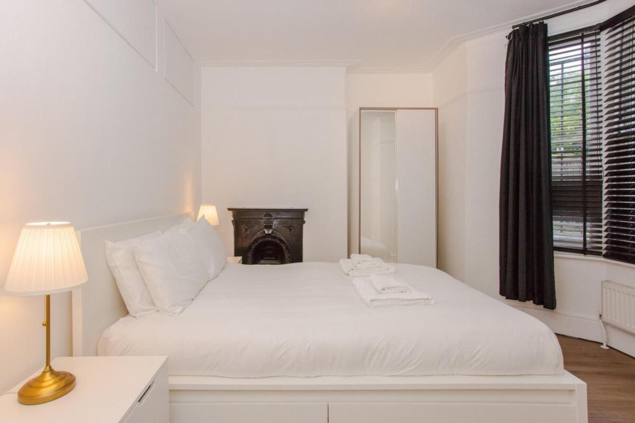 Leilighet Spacious 2 Bedroom Flat For 6 - 10 Mins From Central *