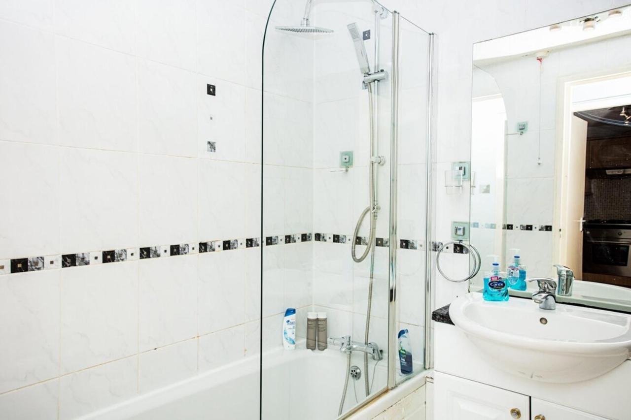 Beautiful Views - 1-bedroom In Chancery Lane Apartment *