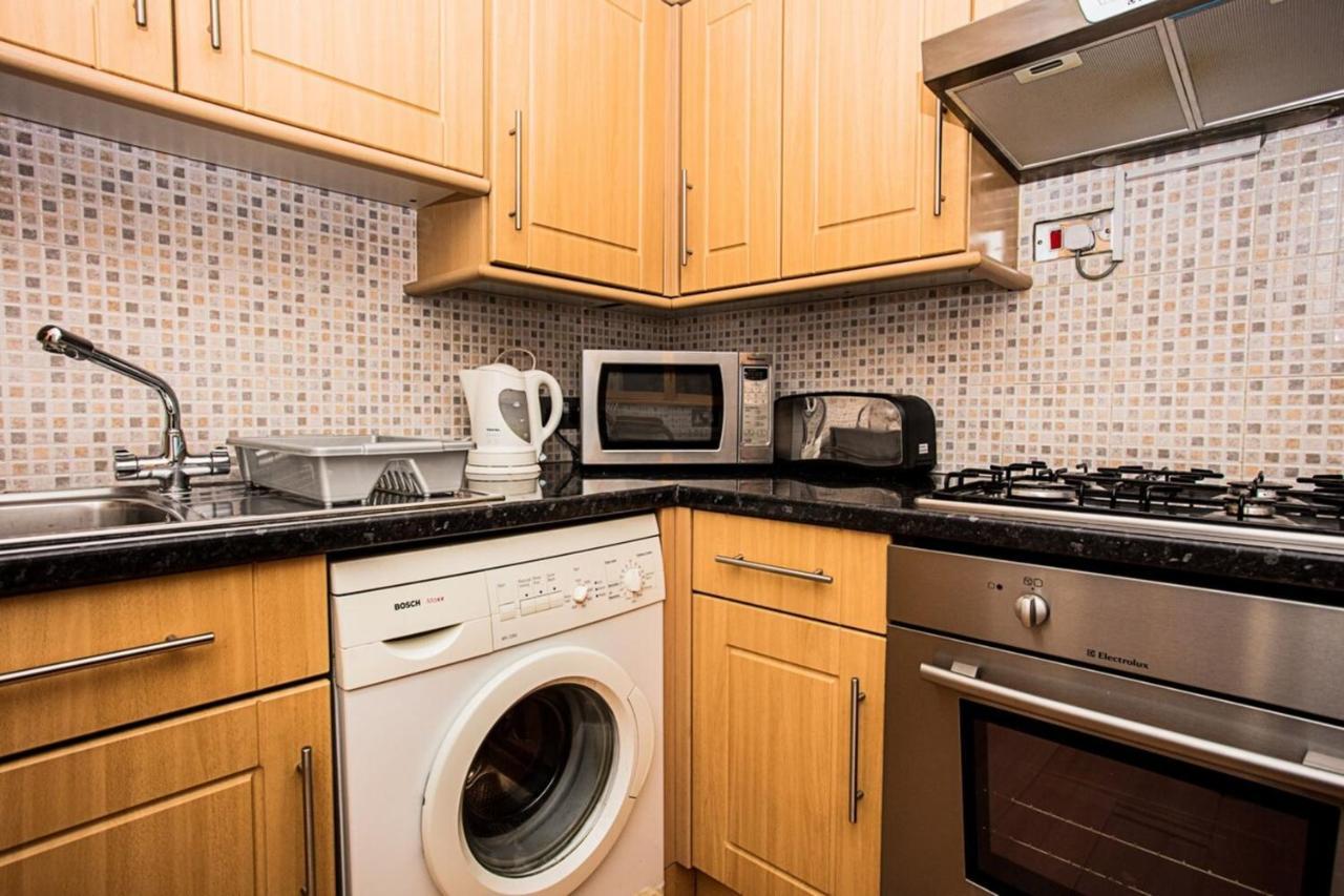 Beautiful Views - 1-bedroom In Chancery Lane Apartment London