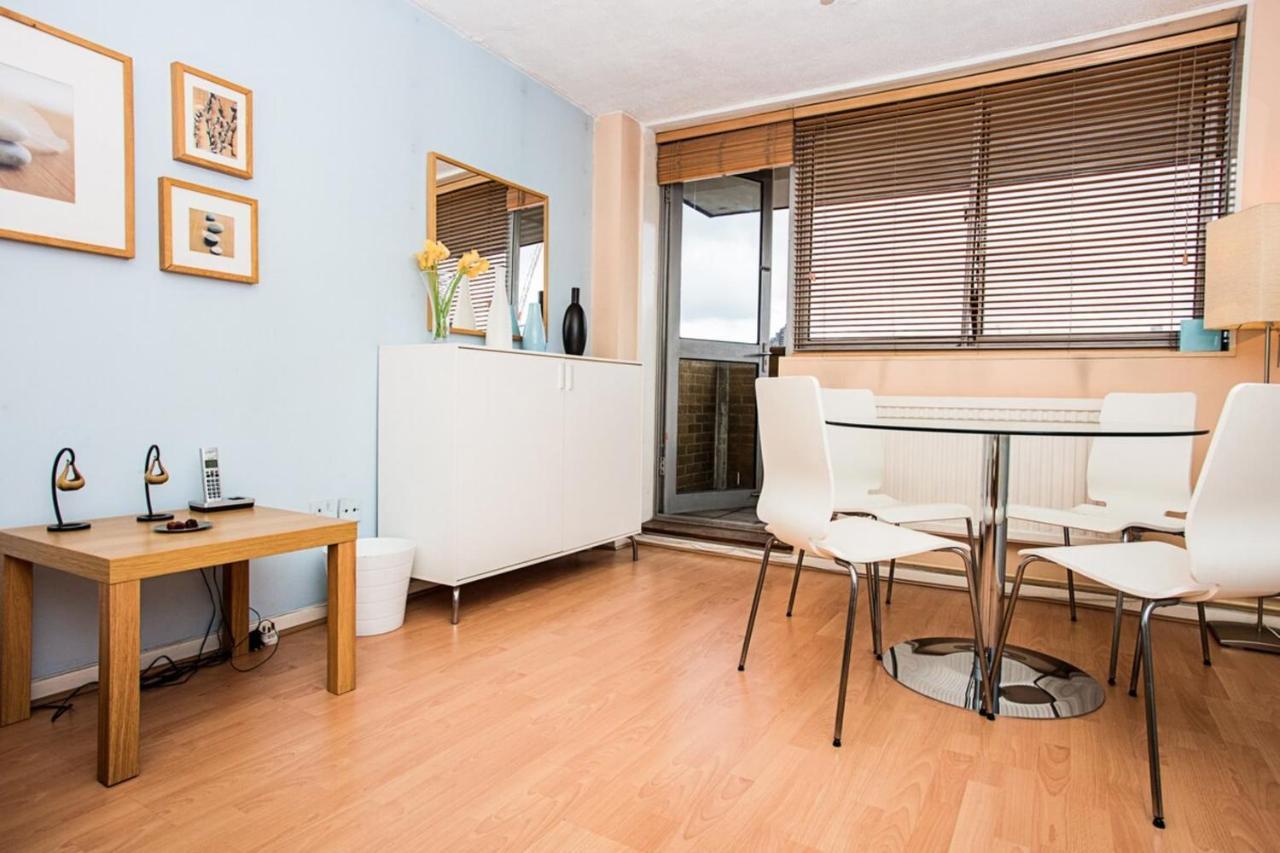 Beautiful Views - 1-bedroom In Chancery Lane