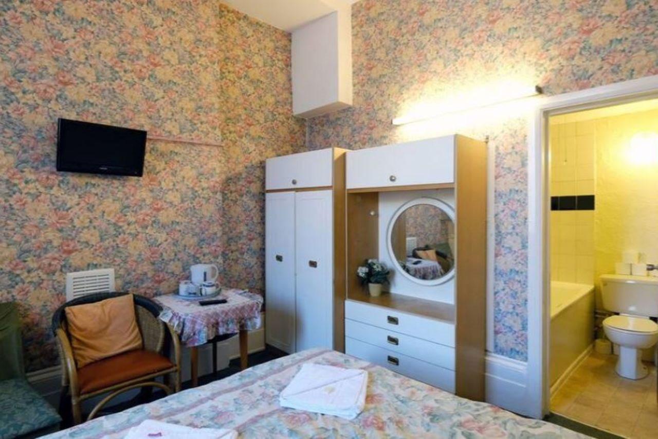 Hotel Fairways Paddington 2*