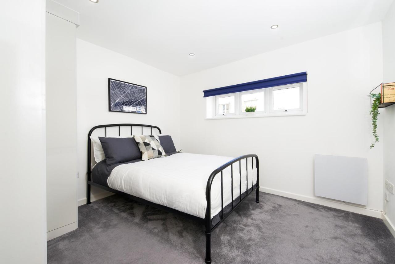 Ida Pod Places - New Cross Gate Apartment *