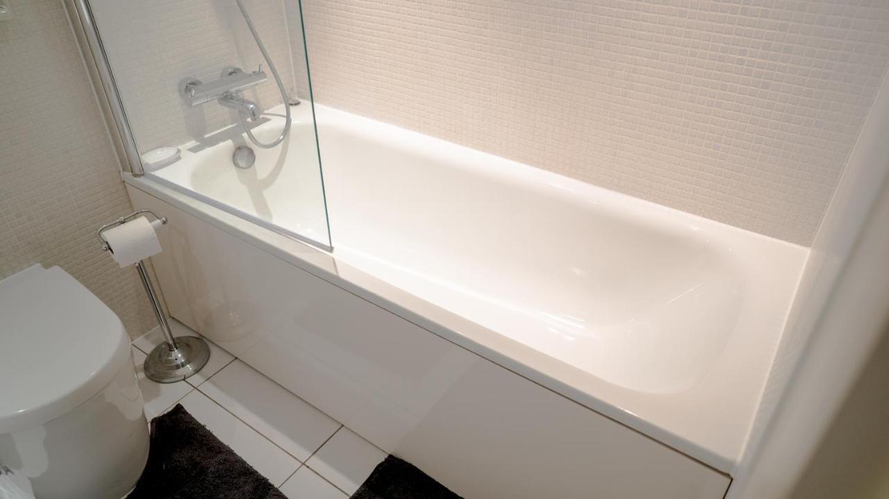 Apartment Comfy Spacious In Canary Wharf *