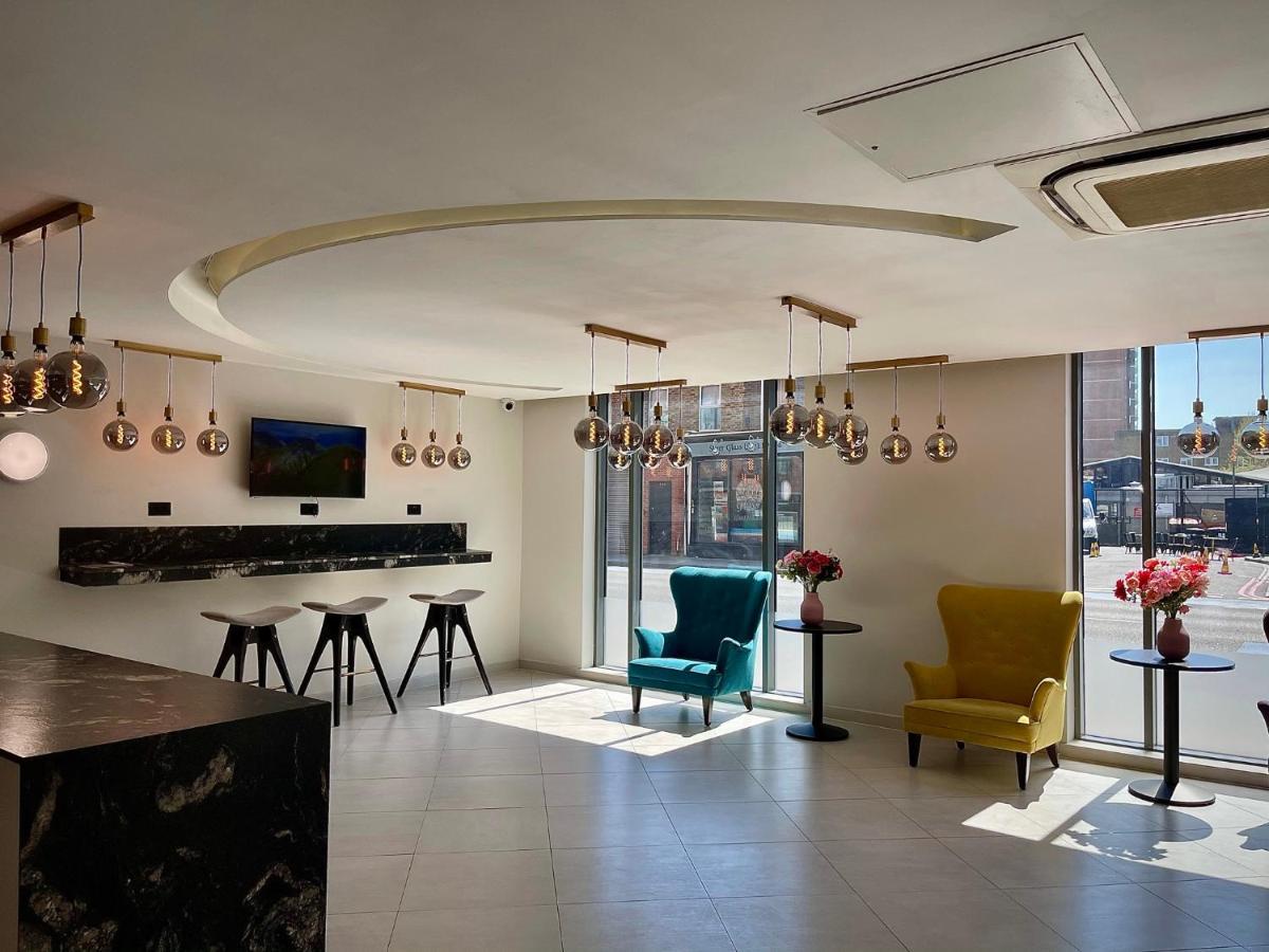 Aparthotel Axiom Park