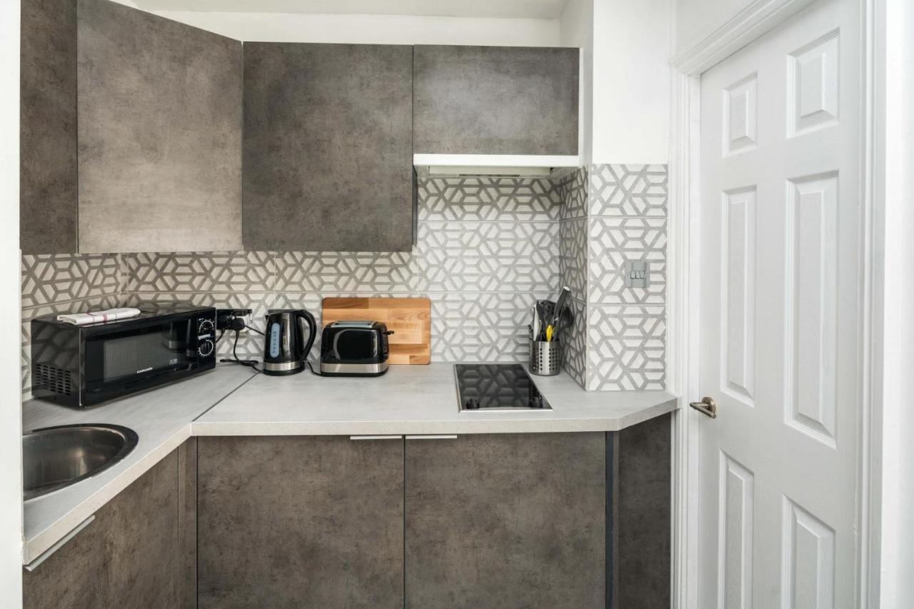 New Sleek Modern In The Heart Of Chelsea * Londen