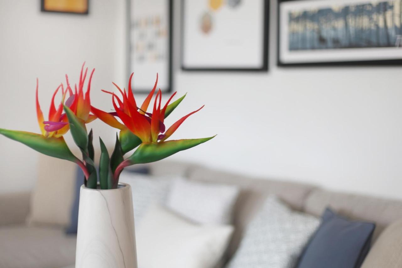 Lux 2 & 3 Bed In Camden Town Free Wifi By Aparts London