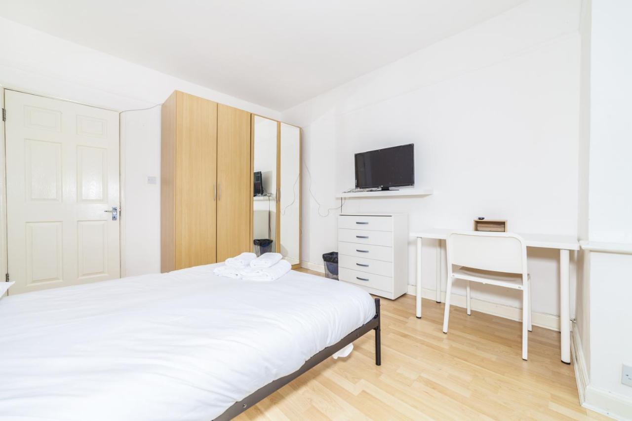 Tooting Bec At Lingwell By Dc Maison d'hôtes