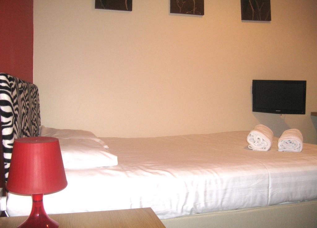 Hotel Travel London