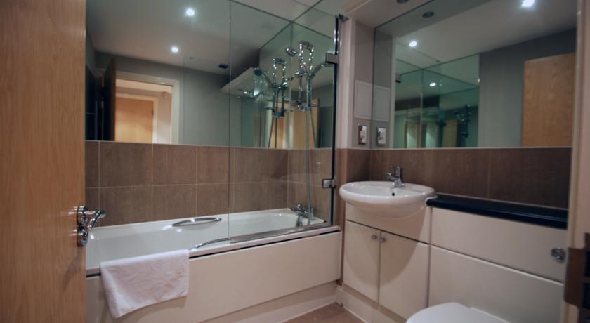 Apartment Albert Bridge