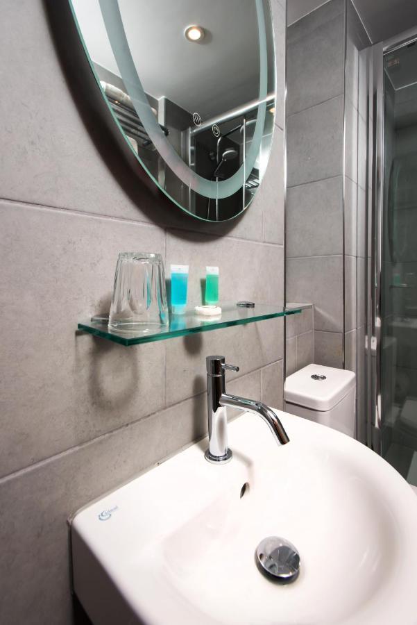 Hotel Caring 3*