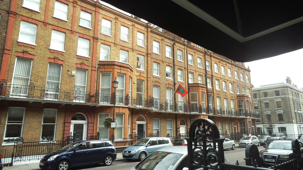 Regency Westend Bed & Breakfast 3*