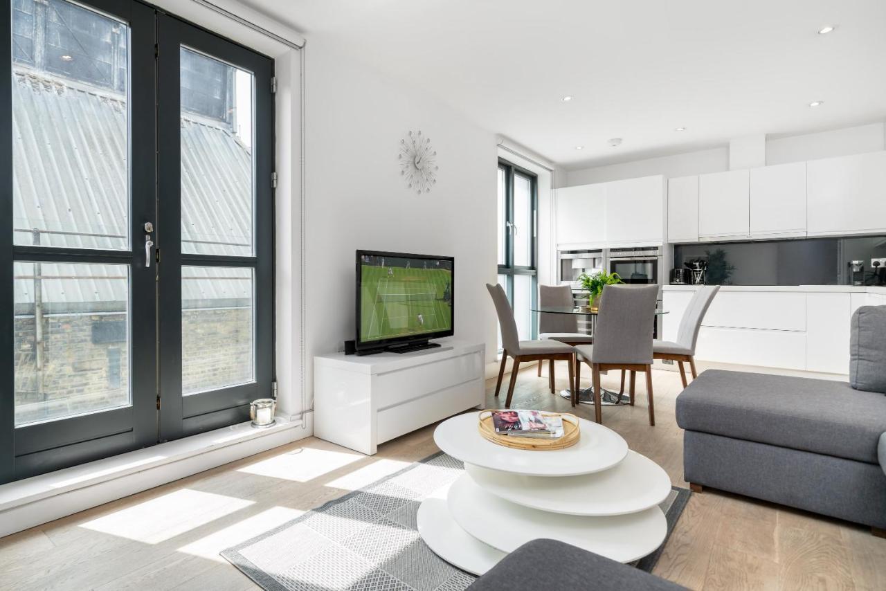 Spacious 2 Bedroom, 3 Beds 2,5 Bathroom, Trafalgar Square Leilighet *