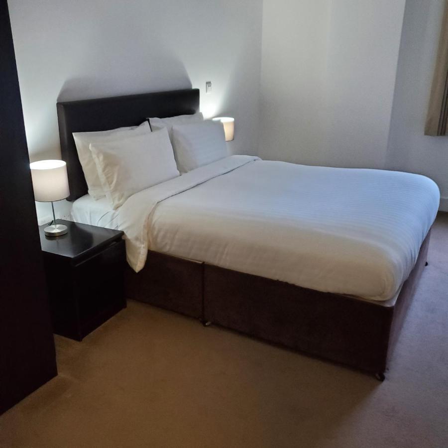 Captivating 2-bed In Canary Wharf * Londen