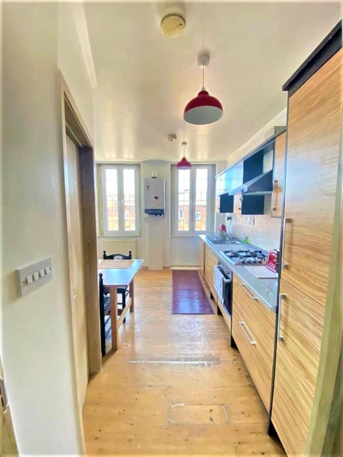 Splendid 1 Bedroom Flat + Terrace Lejlighed