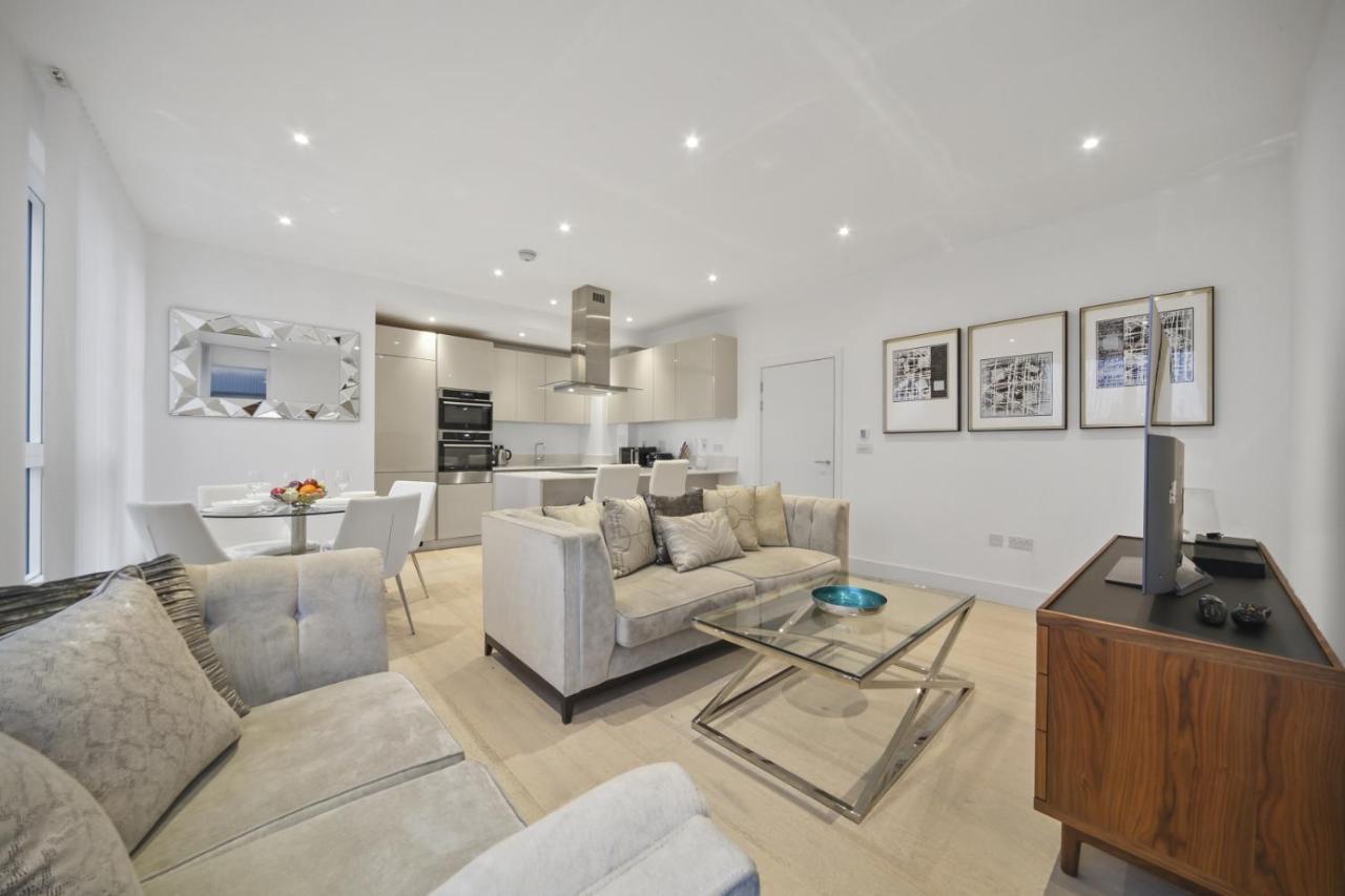 Lux 2 & 3 Bed In Camden Town Free Wifi By Aparts Apartment