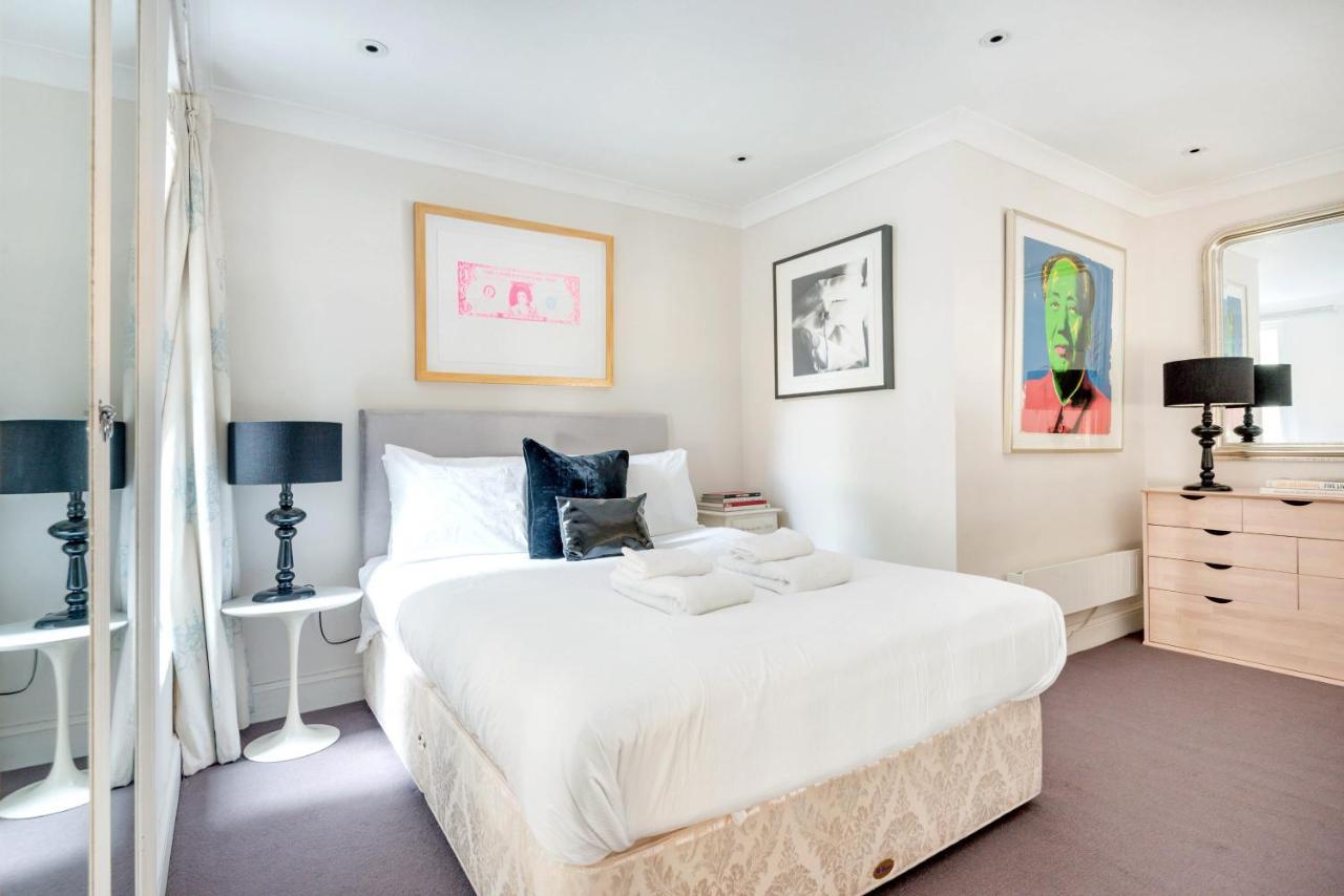 Chic Chelsea Near South Kensington By Underthedoormat Apartment London