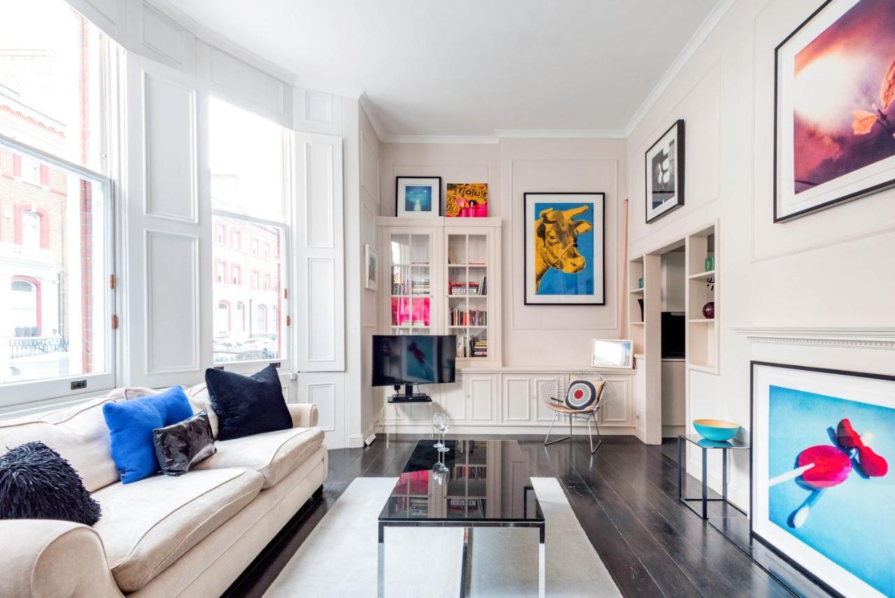 Chic Chelsea Near South Kensington By Underthedoormat Apartment