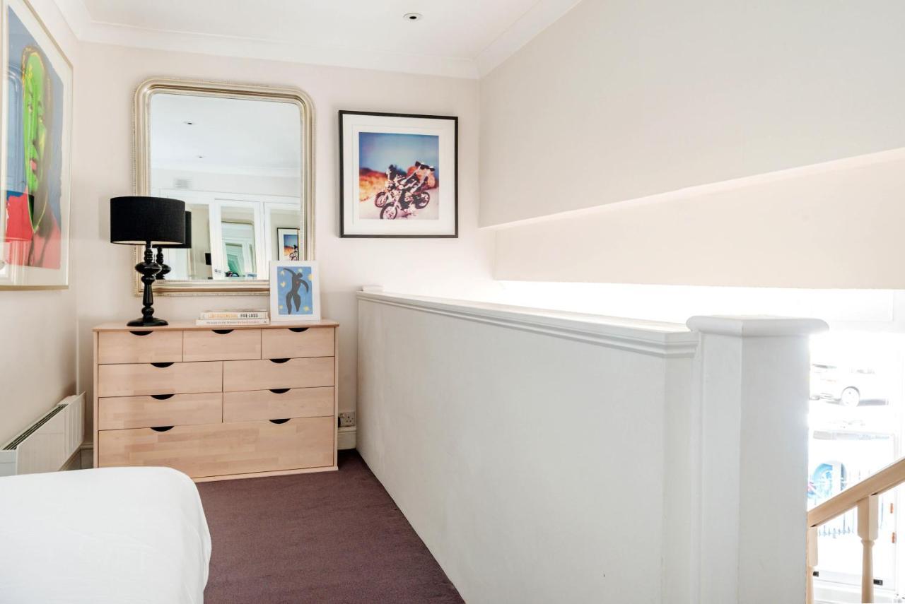 Chic Chelsea Near South Kensington By Underthedoormat London