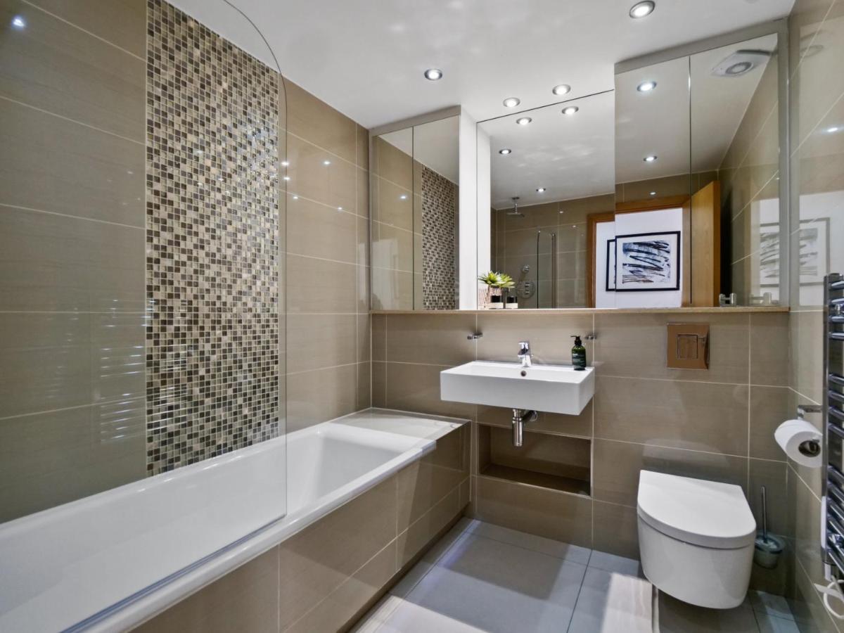 Cambric By Aeria London