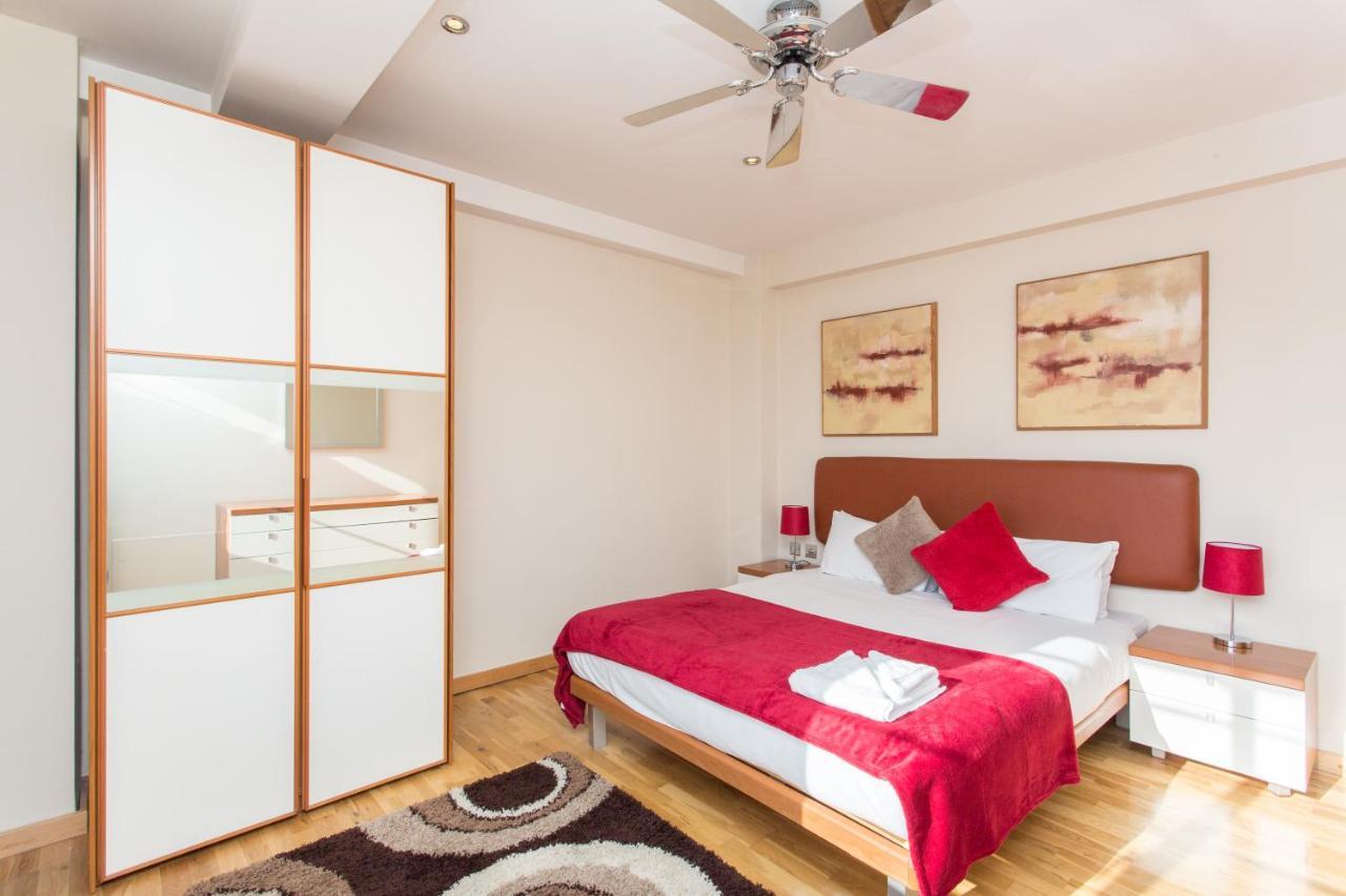 Roland House Apartment *