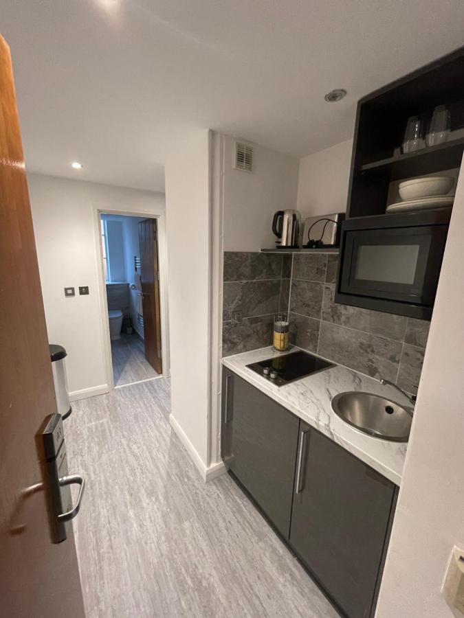 Roland House Apartment *