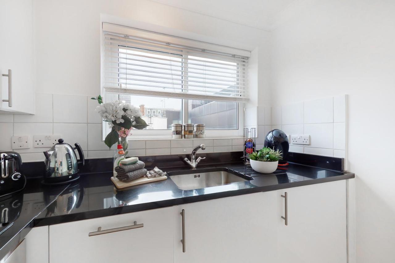 In Bond Street Apartment *