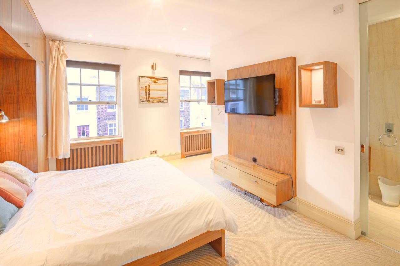 Luxury Massive Townhouse By Harrods *