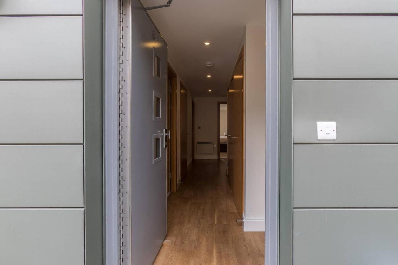 Appartamento Bright And Modern 3 Bed Hyde Park Londra