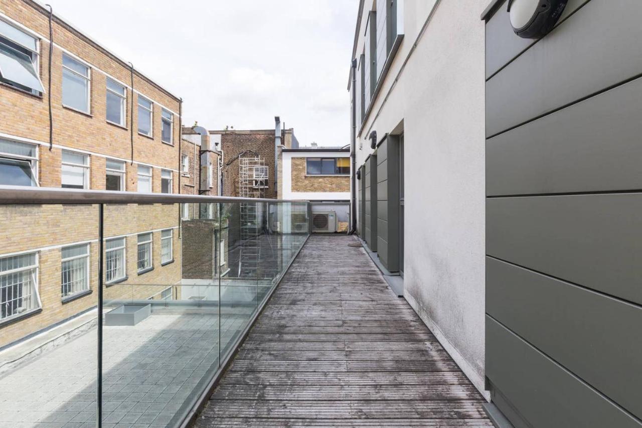 Bright And Modern 3 Bed Hyde Park Londra