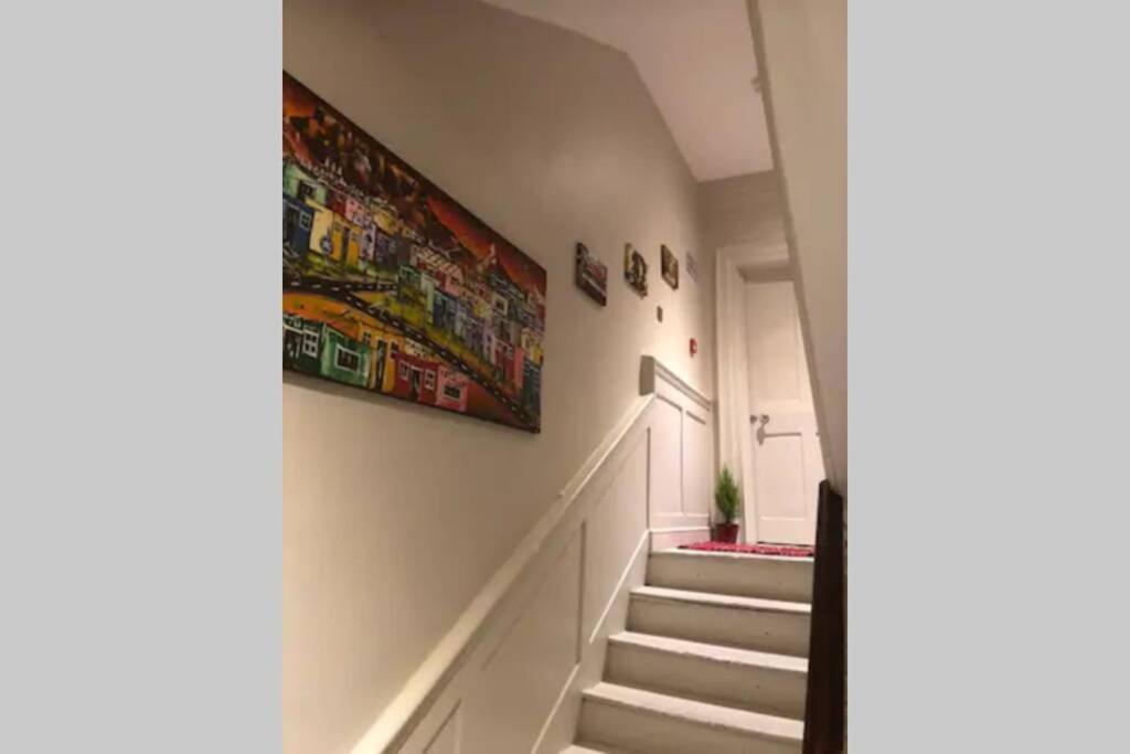 Fabulous Duplex Flat In Covent Garden - 2 Bedroom London