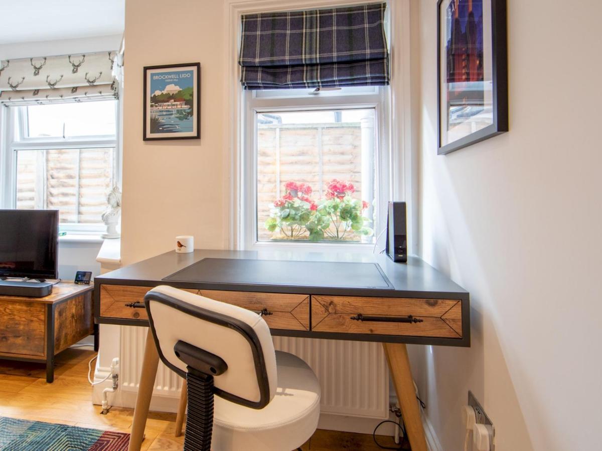 Apartment Pass The Keys Recently Renovated 1br Flat With Private Garden In South London