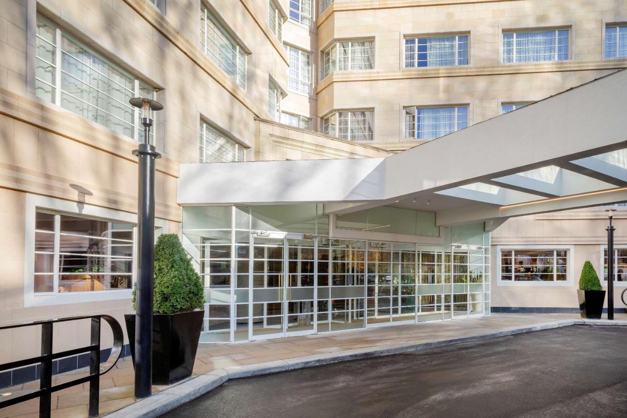 Meliá White House Aparthotel 4*