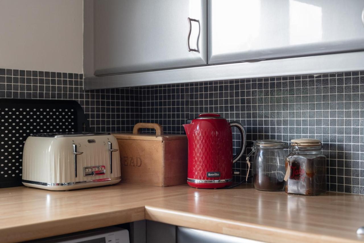 Appartement Pleasant Putney Close To The Tube Station By Underthedoormat