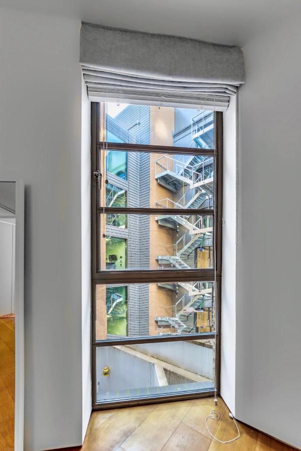 Interior Designer Flat With Two Terraces