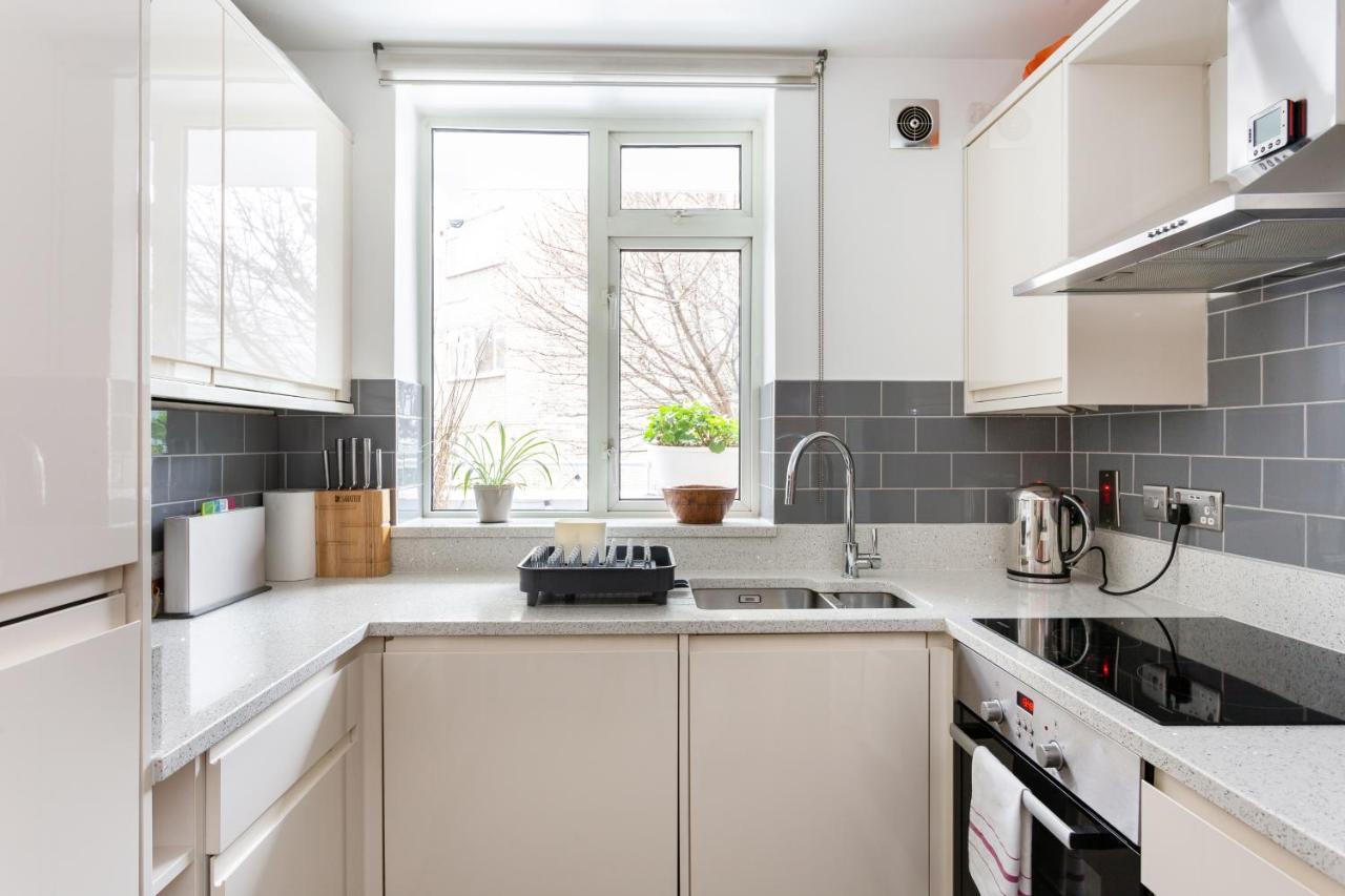 Perfect Gem By Southwark Stn W/balcony - Appartement Londen