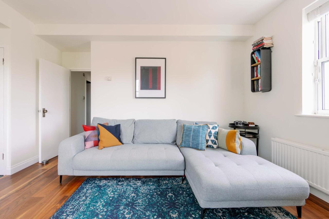 Pass The Keys Bright In Peckham With Free Parking Apartment *