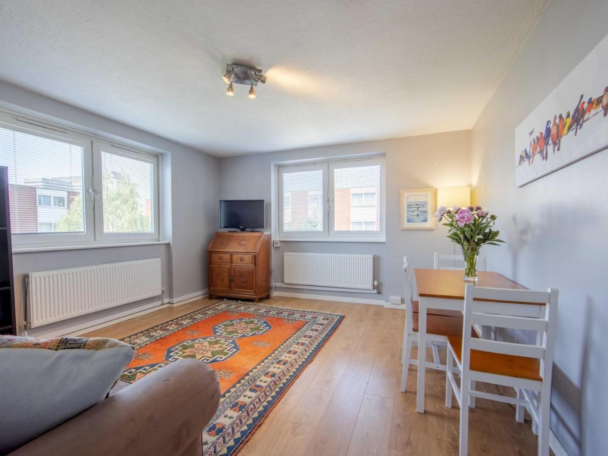 Pass The Keys Stylish 1-bedroom Flat In Trendy West Kensington Appartamento