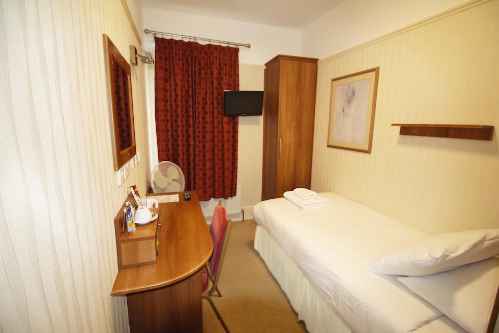 Flexistay South Park Guest house London