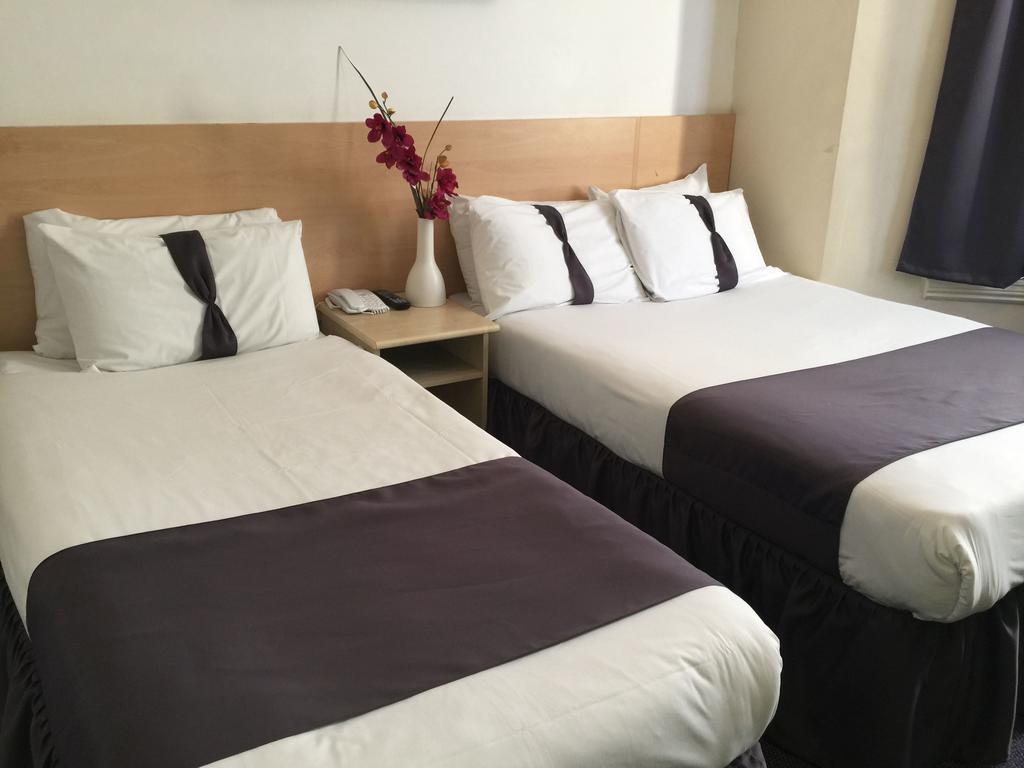 Clapham South Belvedere Hotel London