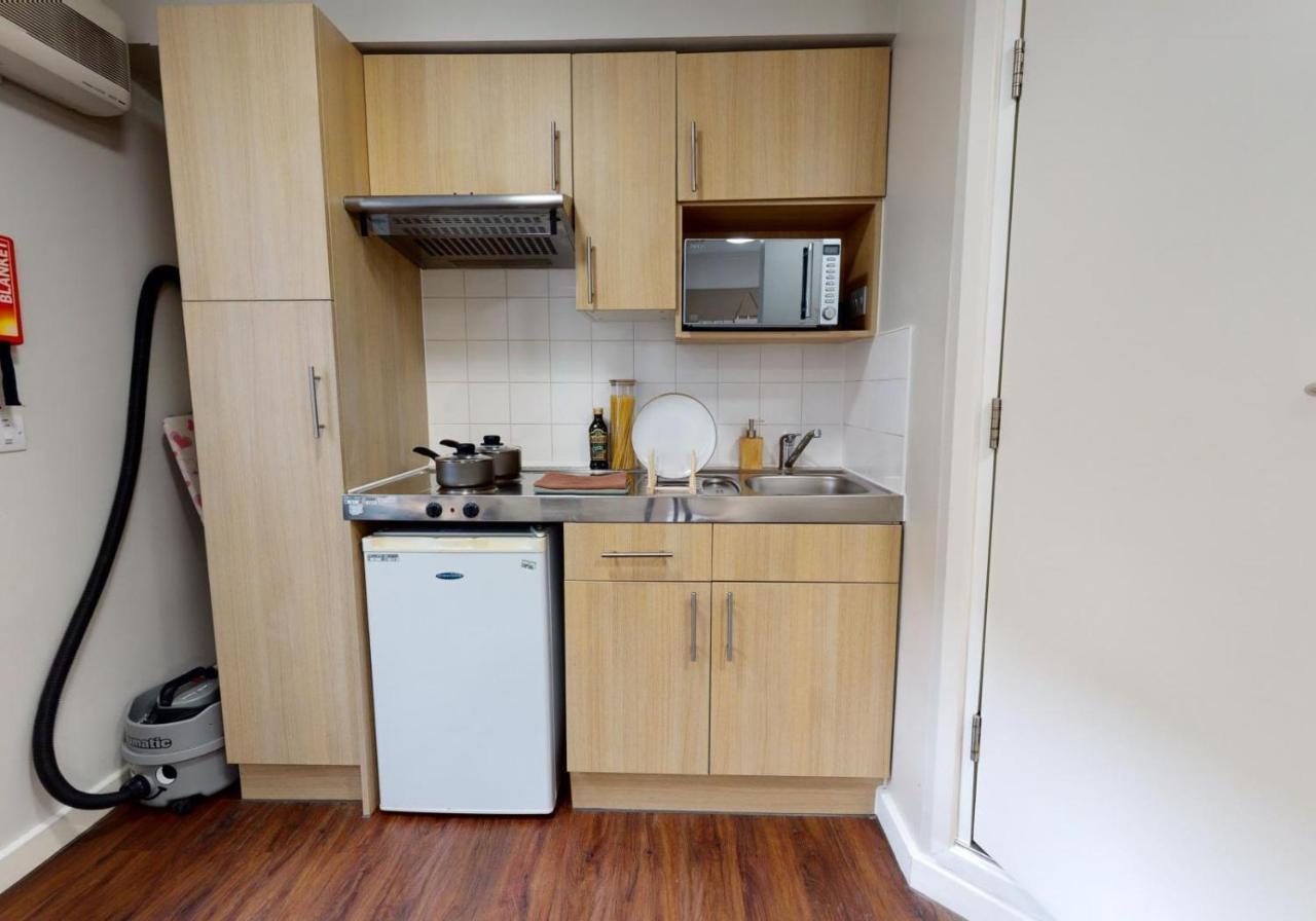Private Bedrooms With Shared Kitchen And At Iq Tufnell House In Apartment