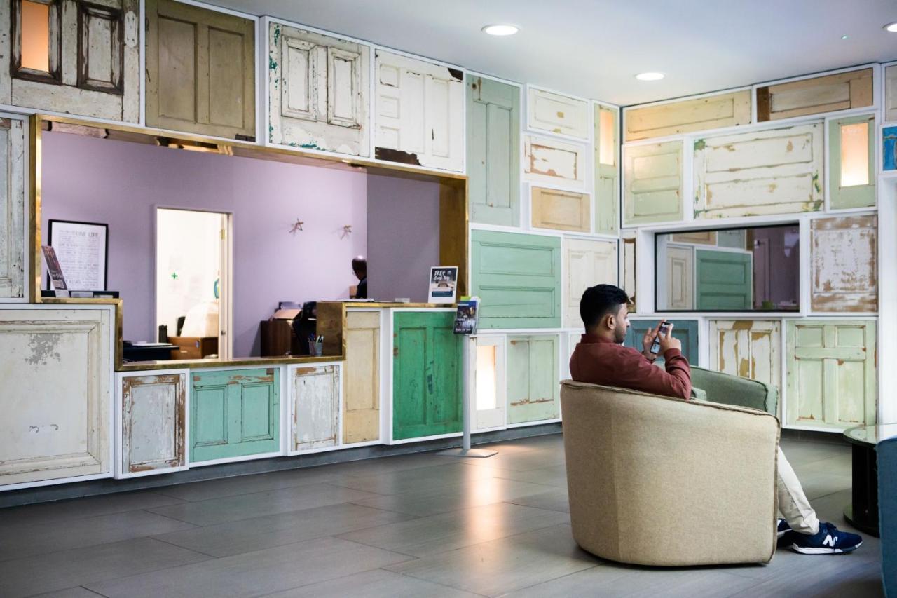 For Students Only Premium And 2 Bed At Chapter Old Street In Apartment London
