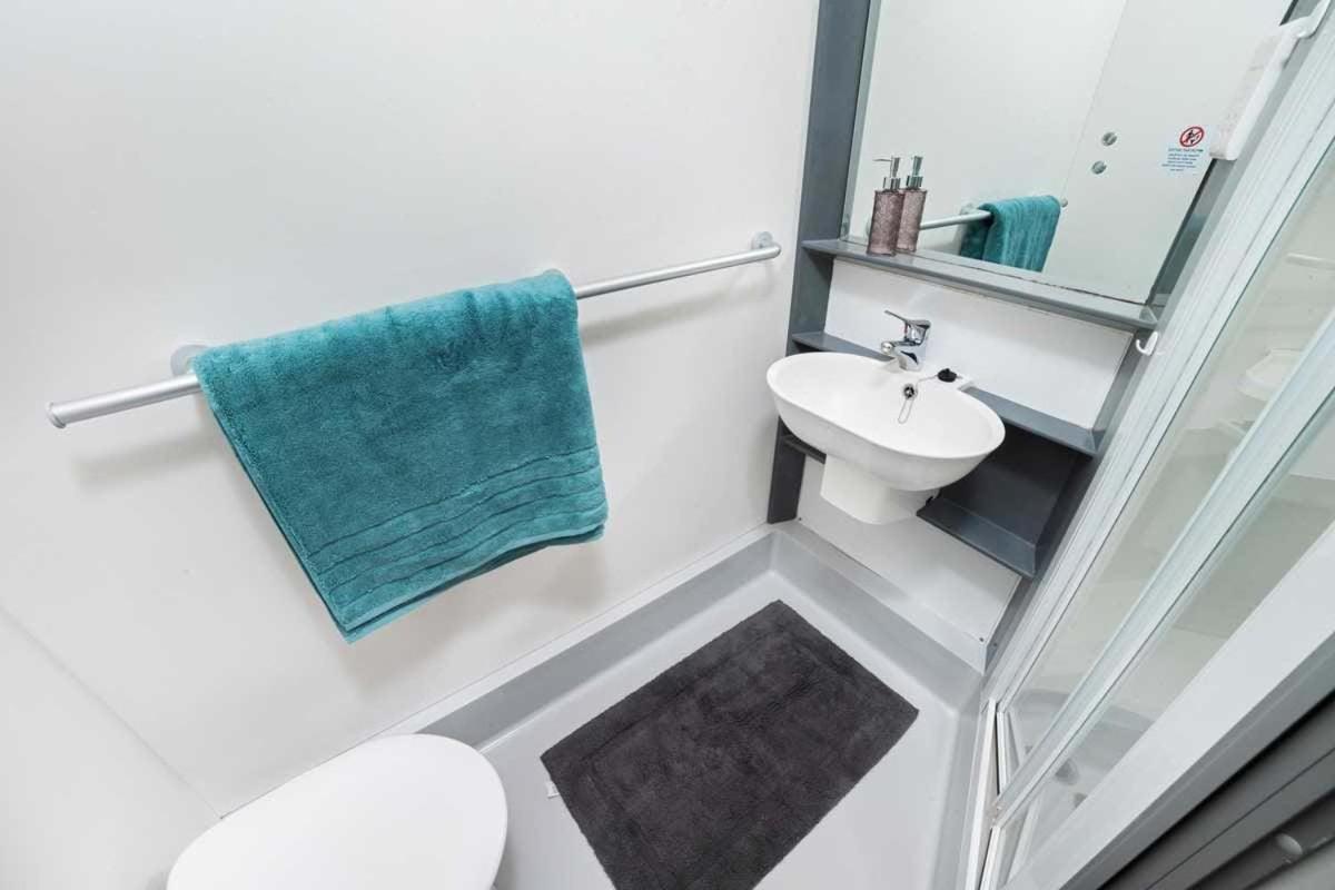 Spacious And Comfy At Chapter Highbury I In London