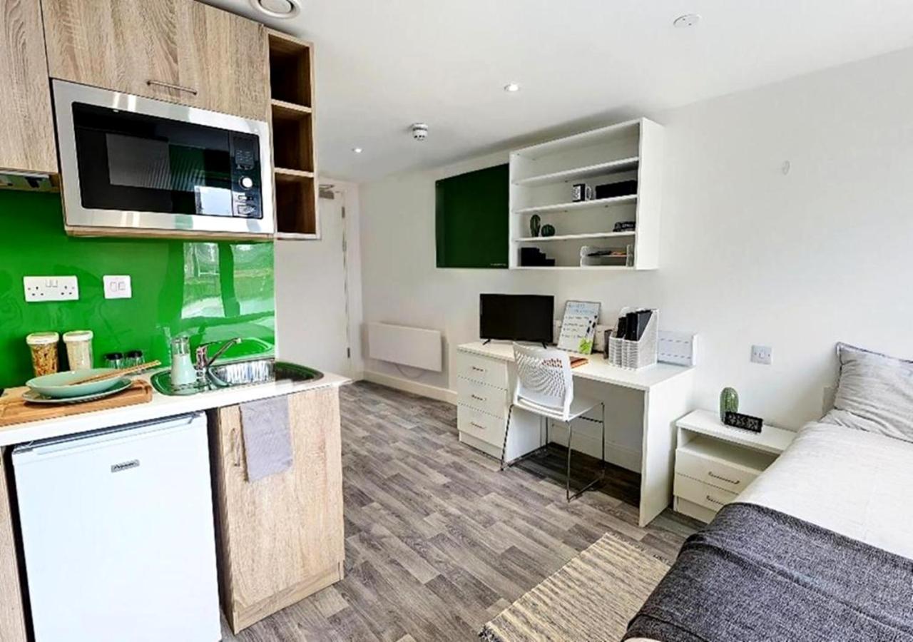 Trendy Studios, East Greenwich Pleasaunce - Sk * Londen
