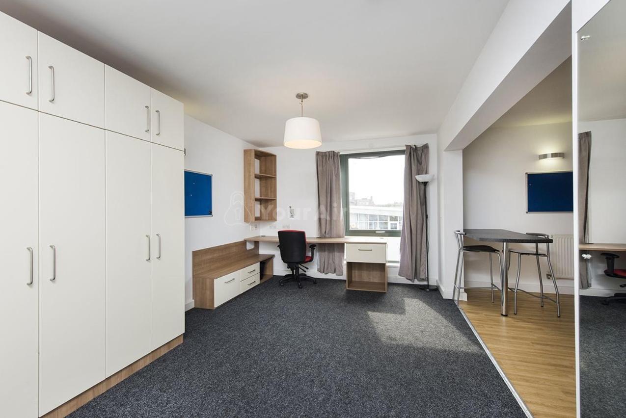 Appartement Spacious At Axo Camden In *